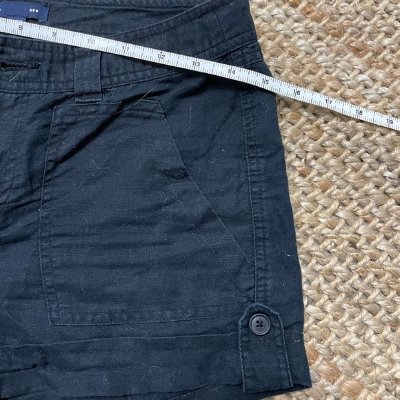 Black Linen Gap Shorts - Picture 4 of 4